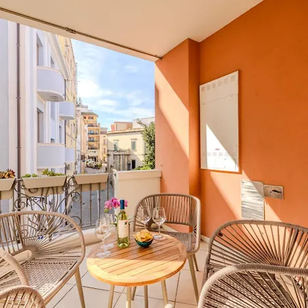 Apartman Historic Center, Veranda Con Vista, Private Parking E Wifi *